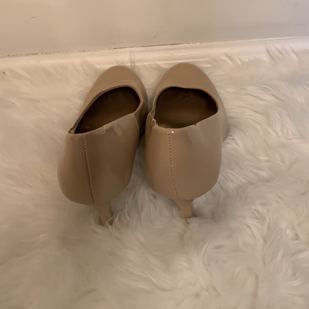 “Let’s Pump You Up” high heel shoes - Picture 4 of 9